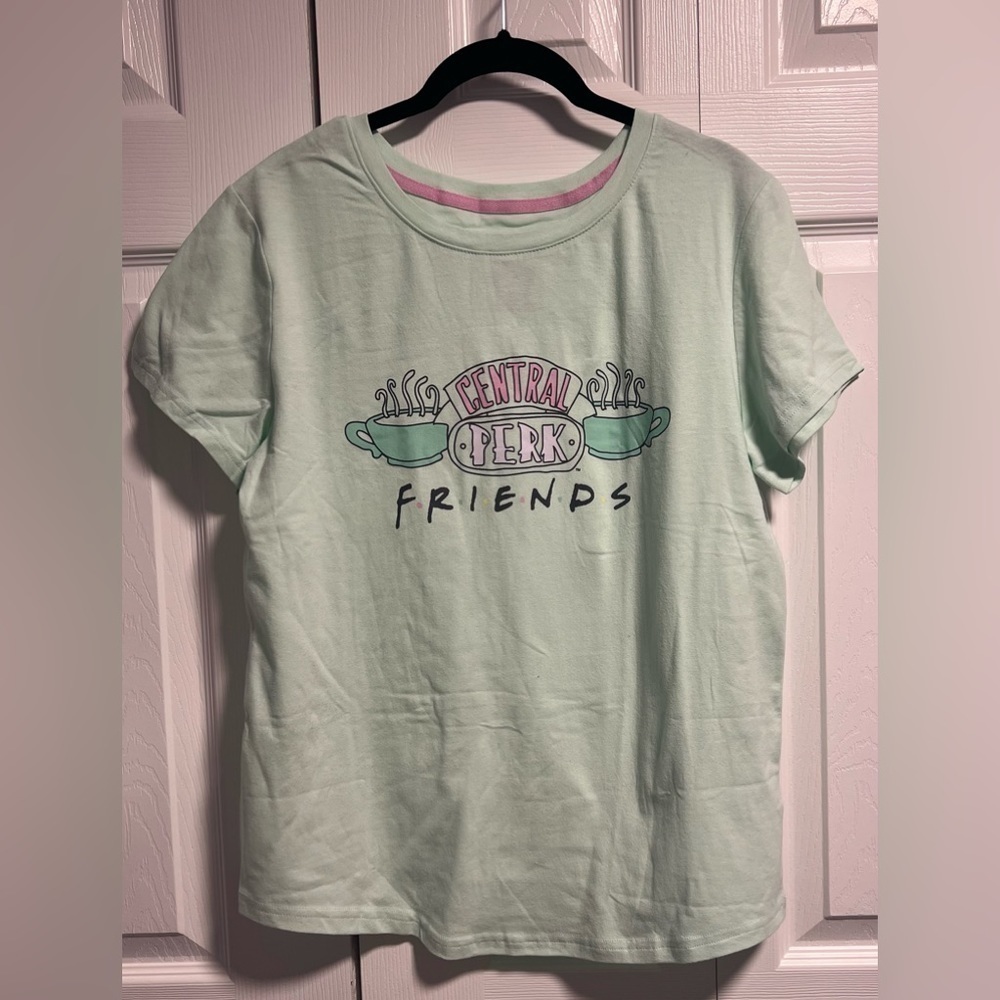 F.R.I.E.N.D.S. Central Perk Tee Shirt NWOT